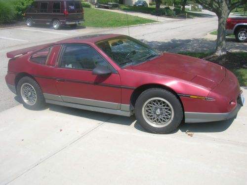 1987 pontiac fiero gt coupe 2-door 2.8l