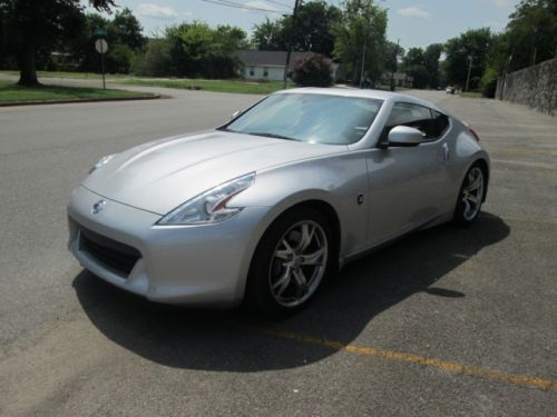 2012 nissan 370z touring coupe with sport package navigation automatic like new