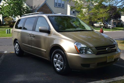 2007 kia sedona lx - very clean no issues