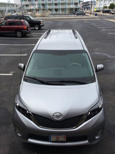 2012 Toyota Sienna Wheelchair accesible handicap van- Braun Mobility, image 18