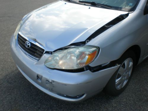 2006 Toyota Corolla LE Sedan 4-Door 1.8L, image 5