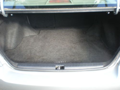 2006 Toyota Corolla LE Sedan 4-Door 1.8L, image 6
