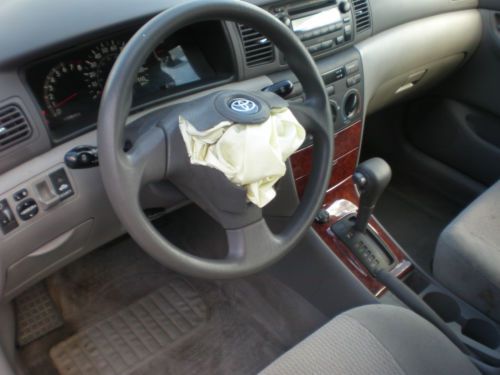 2006 Toyota Corolla LE Sedan 4-Door 1.8L, image 8