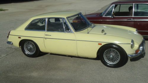1969 MGBGT, image 2