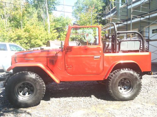 TOYOTA LAND CRUISER FJ40 COMPLETE RESTORATION, image 2