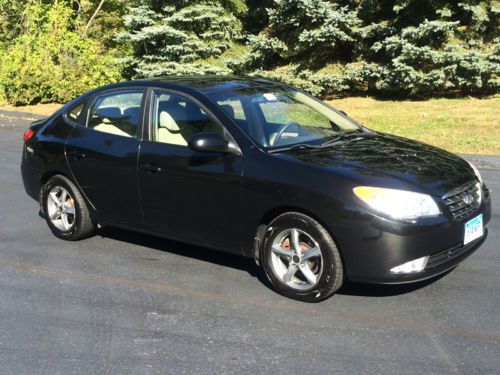 2007 hyundai elantra sedan, very clean