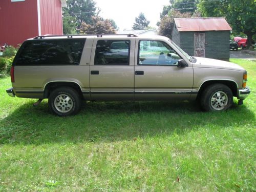 1995 chevrolet suburban 1500 ls