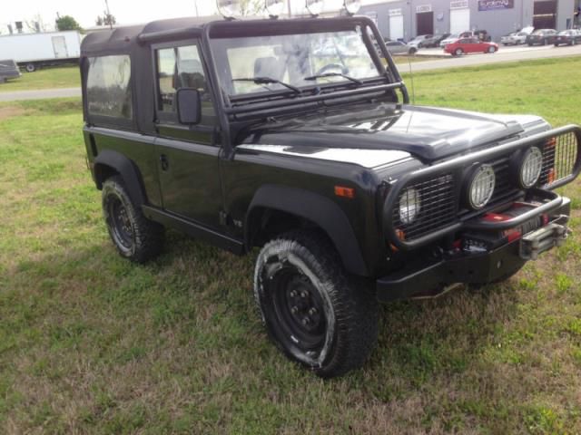 Land rover defender defender 90 convertible