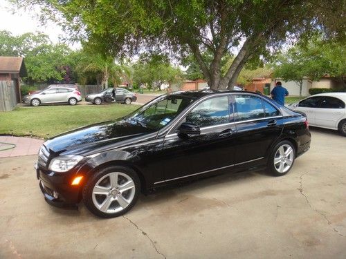 2010 mercedes benz c300 - great conditions!!