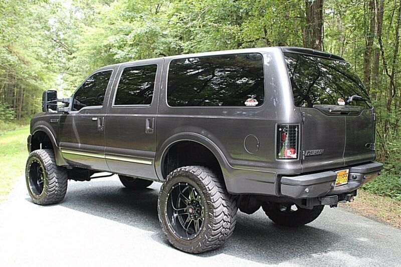 2003 ford excursion