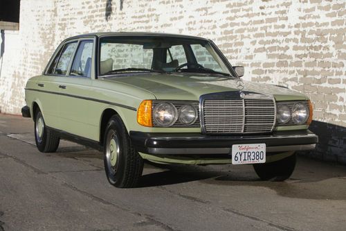 1979 mercedes-benz 300d