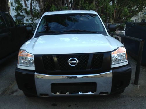 2008 nissan titan xe crew cab pickup 4-door 5.6l