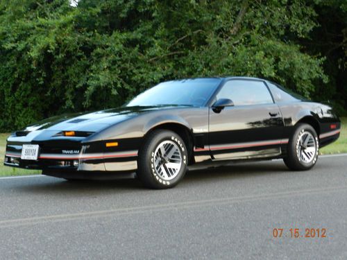 1985 pontiac trans am like new low miles