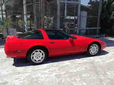 1993 VETTE LT-1 TARGA COUPE *FLORIDA EXCLUSIVE* RED ON BLACK -SUPER LOW MILES-, image 3
