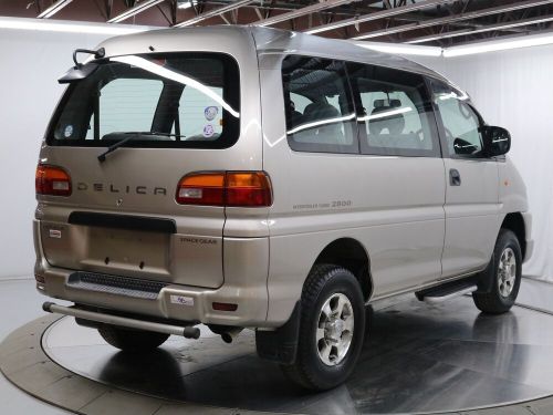 Mitsubishi Delica
