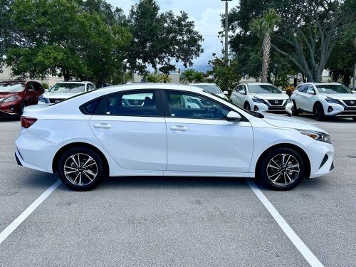 2024 Kia Forte LXS, US $22,991.00, image 2