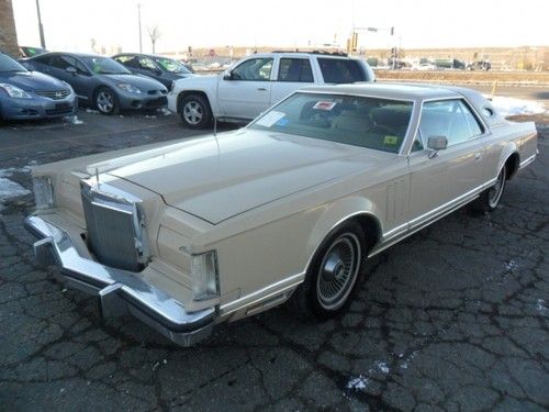 Mark v, 2 door coupe, 7.5 liter 460 big block v8, loaded, extra clean, no rust !