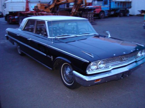 Ford galaxie f-500