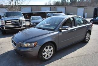 2007 volvo s40 grey/grey cloth 70k miles runs great sc scrap title no reserve