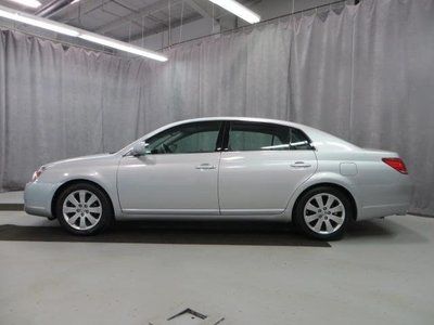 Xls 3.5l v6 leather front wheel drive jbl sound 6-disc cd changer we finance