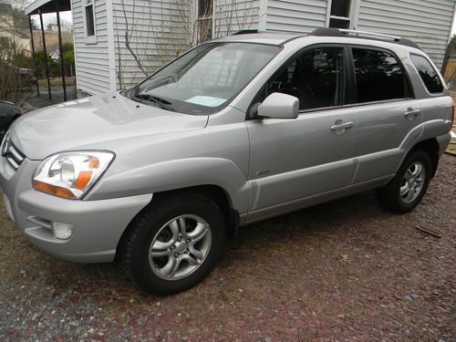 2006 kia sportage ex sport utility 4-door 2.7l....2 keys..2 remotes