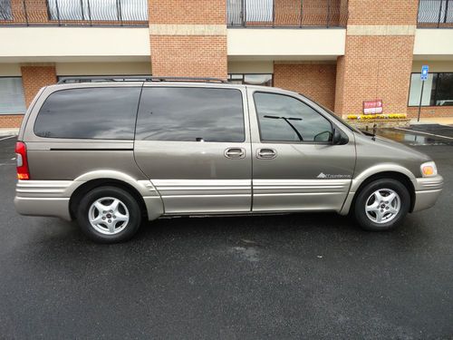 2002 pontiac montana base mini passenger van 4-door 3.4l (towing/sirius/&amp; more)