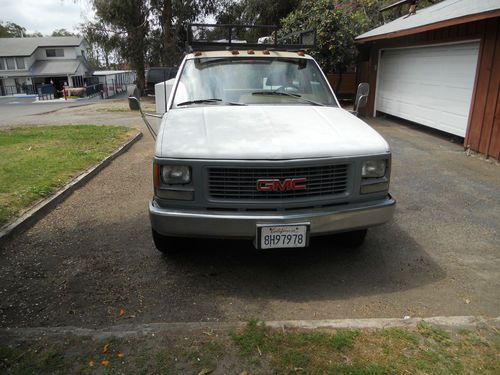 Gmc sierra 3500 7.4 eng and trans with 10,000 mi utility bed &amp; equip rack