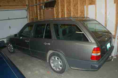 Mercedes 250TD Wagon Euro 5 speed Leather 3td seat, image 8