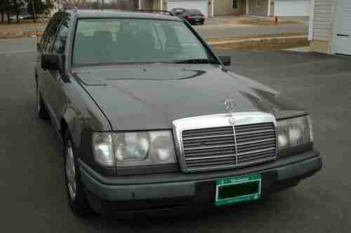 Mercedes 250TD Wagon Euro 5 speed Leather 3td seat, image 10
