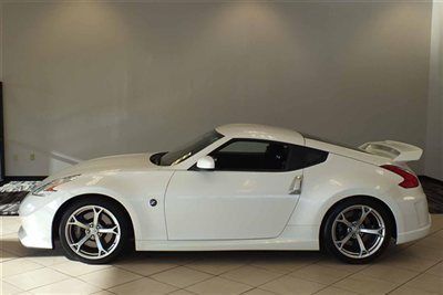 2010 nissan 370z nismo low miles