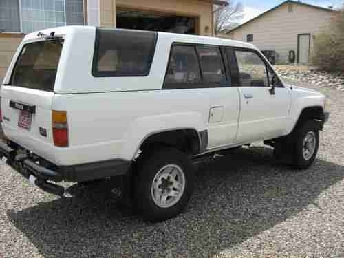 1986 Toyota 4Runner SR5 Sport Utility 2-Door 2.4L, image 4