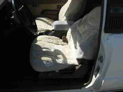 1986 Toyota 4Runner SR5 Sport Utility 2-Door 2.4L, image 10