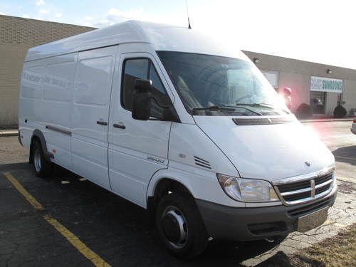 2006 dodge sprinter 3500 2.7 turbo diesel 158" wb  with lift