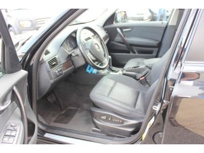 X3 SUV 3.0L CD AWD  LEATHER MOON ROOF ABS Fog Lamps, image 13