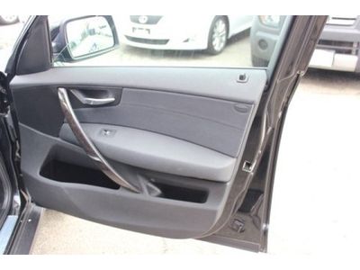X3 SUV 3.0L CD AWD  LEATHER MOON ROOF ABS Fog Lamps, image 18