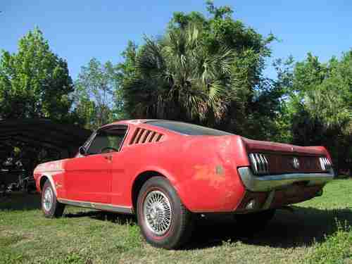 1966 Ford Mustang 2 + 2 Fastback Orig Candy Apple Red Paint Solid Body, image 2