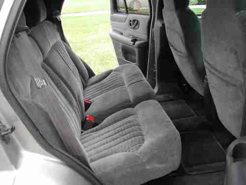 2000 Chevrolet Blazer LS 4-Door 4WD, image 5