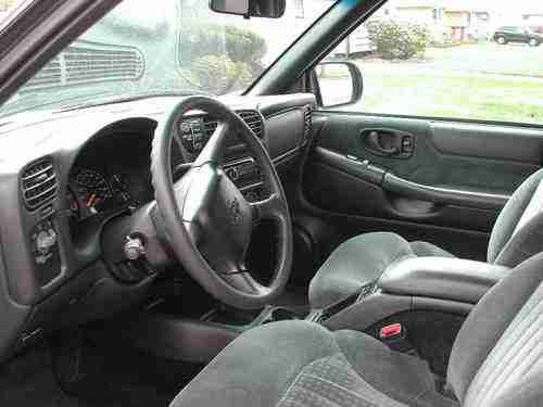 2000 Chevrolet Blazer LS 4-Door 4WD, image 6