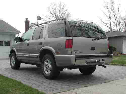 2000 Chevrolet Blazer LS 4-Door 4WD, image 8