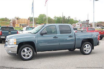 Save at empire chevy on this new cloth crew cab lt all star 4x4 with chrome 20s
