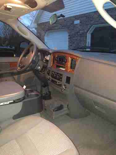 Ram 1500 Thunder Road 4x4 Quad Cab SLT, image 7