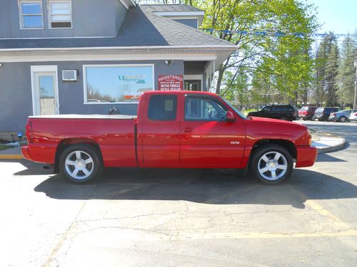 2003 chevrolet silverado ss mint condition 1 owner 6.0 liter ho all wheel drive