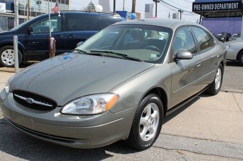 2003 ford taurus 4dr sdn se