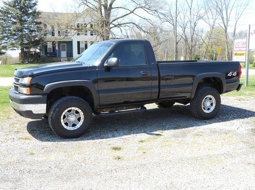 2007 chevrolet 2500hd 4x4 regular cab pickup hd 6.0 gas automatic a/c l@@k