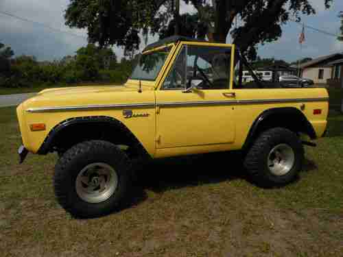 1973 Ford Bronco Sport, image 2