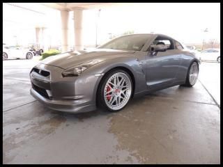 2011 nissan gt-r 2dr cpe premium