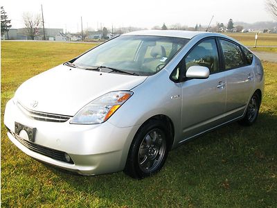 2007 07 hybrid  rebuilt battery non smoker no reserve clean all service records!