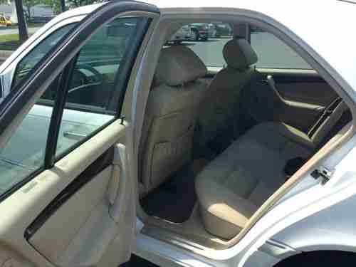 1999 Mercedes-Benz C230 Kompressor Sedan 4-Door 2.3L, US $4,991.00, image 5