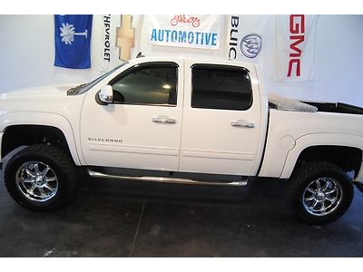 Silverado chevrolet lift kit white 4wd four wheel drive heated seats alc