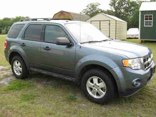 2012 ford escape XLT 12k miles, image 7